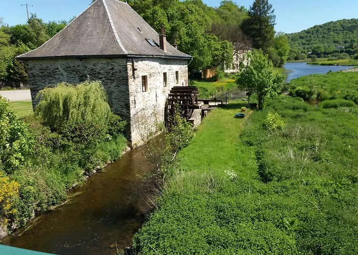 La Cornue Alojamento de Acomodação e Pequeno-almoço Bertrix